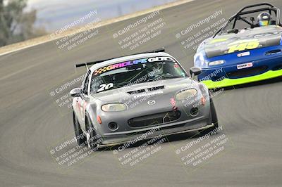 media/Jan-26-2025-CalClub SCCA (Sun) [[cfcea7df88]]/Group 5/Race/